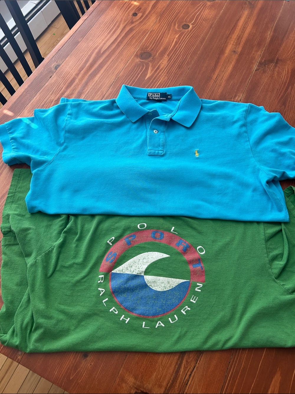 2 Polo by Ralph Lauren Sport Green Short Sleeve Graphic Tee & Aqua Dress Shirt